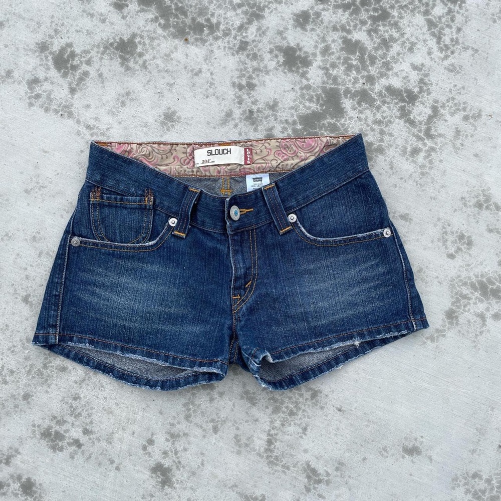 Levi's 204 Women's Blue Denim Shorts size 13